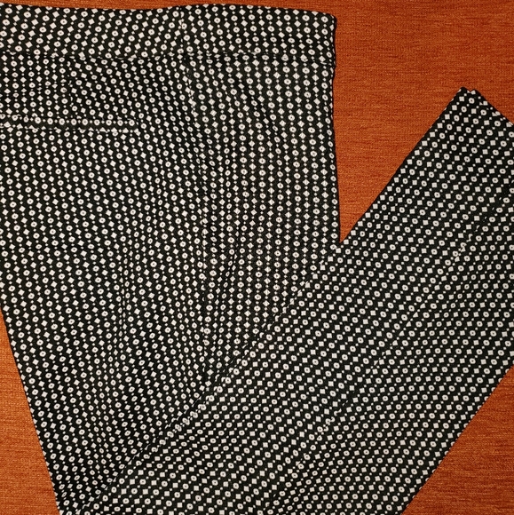 Kensie pants - Picture 2 of 9